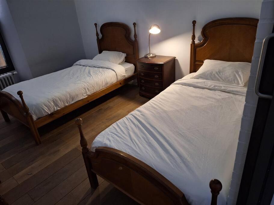 Casa Bajo El Acueducto Con Plaza De Garaje Βίλα Σεγκόβια Εξωτερικό φωτογραφία